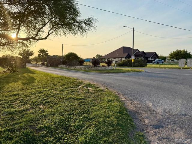 6814 Azul Street, Edinburg, TX 78542