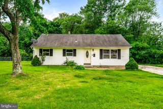 116 S DENNIS DR, Clayton, NJ 08312