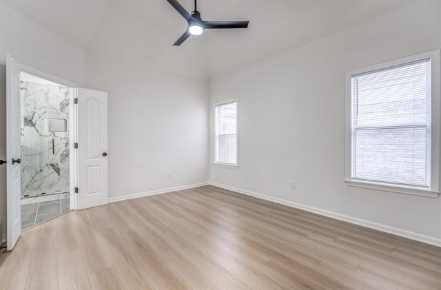 10133 LYNHAM DR, Cordova, TN 38016