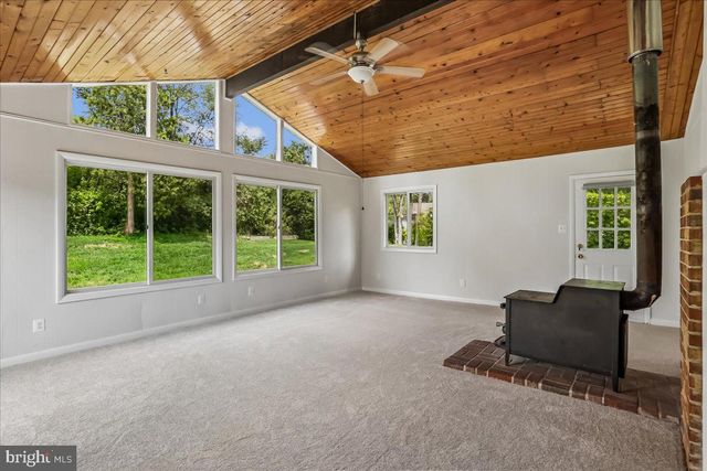 5002 EASTCHESTER CIR, Alexandria, VA 22310