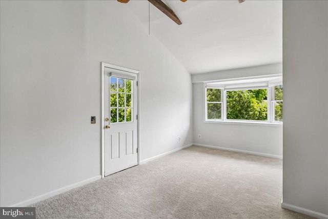 5002 EASTCHESTER CIR, Alexandria, VA 22310