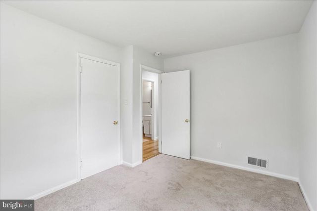 5002 EASTCHESTER CIR, Alexandria, VA 22310