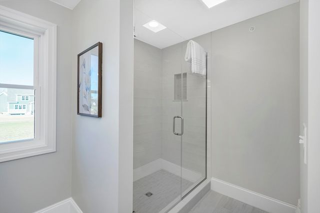 8 Acadia, Hudson, NH 03051