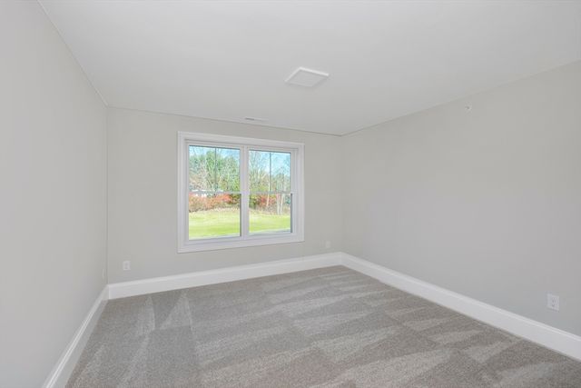 8 Acadia, Hudson, NH 03051