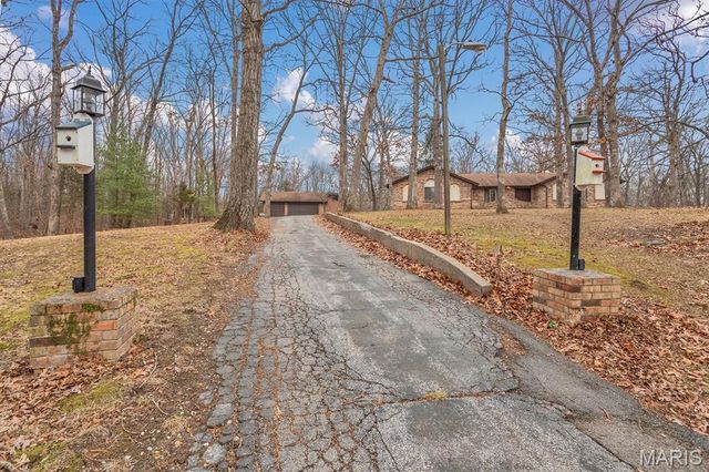 16 Doe Court, Wentzville, MO 63385