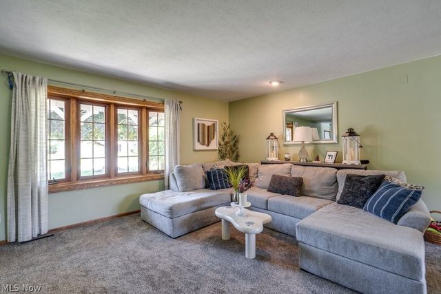 533 Louise Street, Ravenna, OH 44266