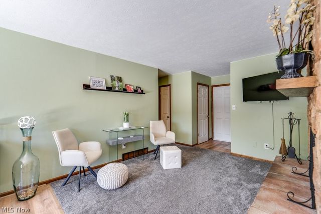 533 Louise Street, Ravenna, OH 44266