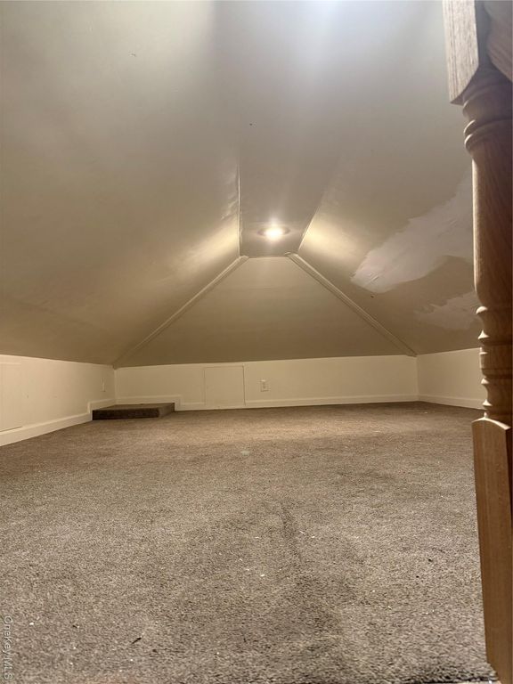 4620 190 Street 2FL, Flushing, NY 11358