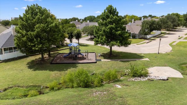 502 Hilltop Drive, Anna, TX 75409