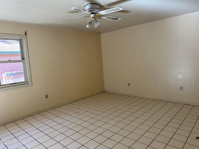 300 E White Mountain Boulevard, Pinetop, AZ 85935