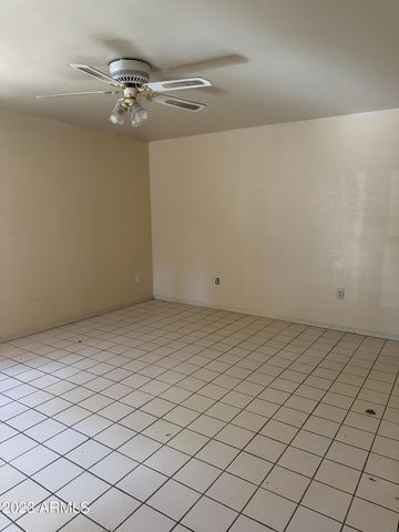 300 E White Mountain Boulevard, Pinetop, AZ 85935