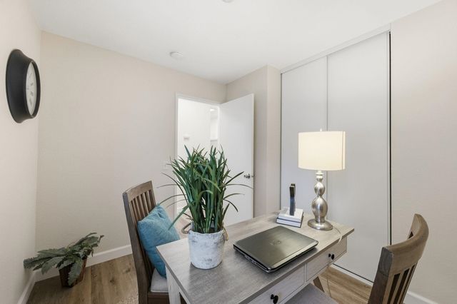 235 235 Famoso Plz, Union City, CA 94587