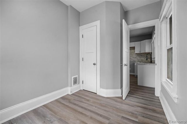 681 Clairmount Street, Detroit, MI 48202