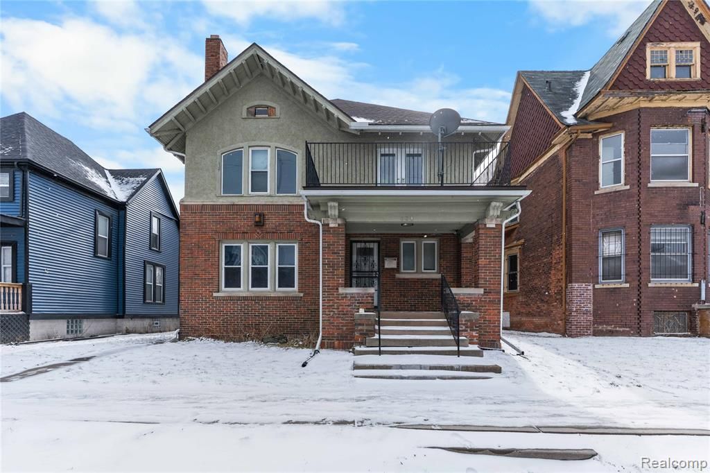 681 Clairmount Street, Detroit, MI 48202