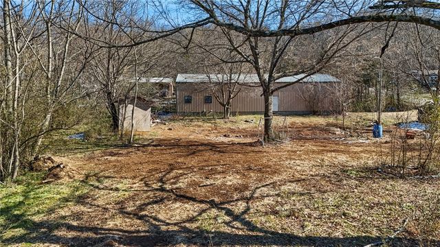 117 Willow Street, Mountainburg, AR 72946