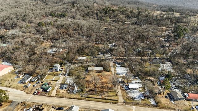 117 Willow Street, Mountainburg, AR 72946