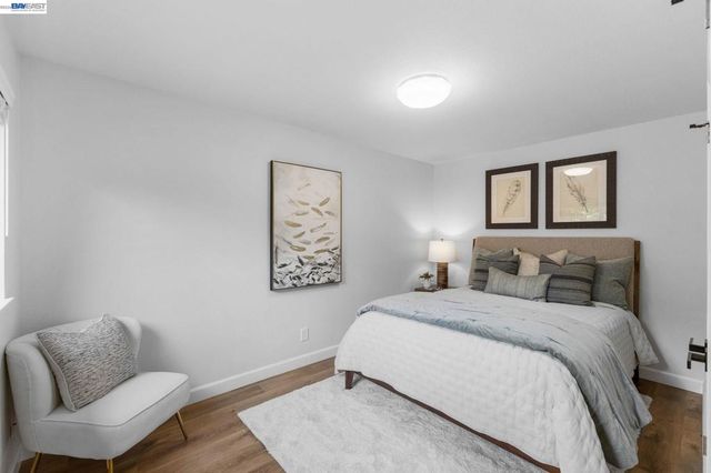 5514 Paseo Navarro, Pleasanton, CA 94566
