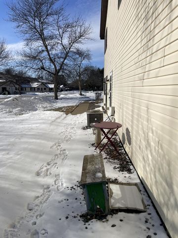 6536 83rd Court N, Brooklyn Park, MN 55445