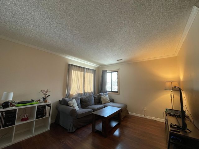 6536 83rd Court N, Brooklyn Park, MN 55445