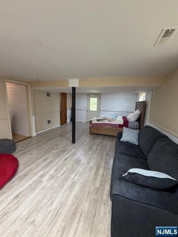 595 Echo Glen Avenue, River Vale, NJ 07675