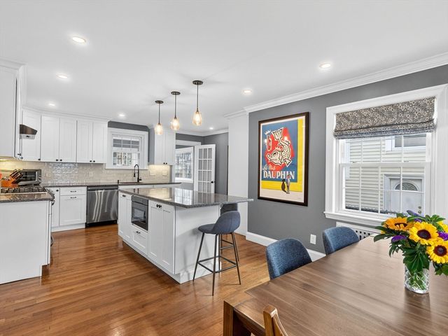 37 Rangeley St, Boston, MA 02124