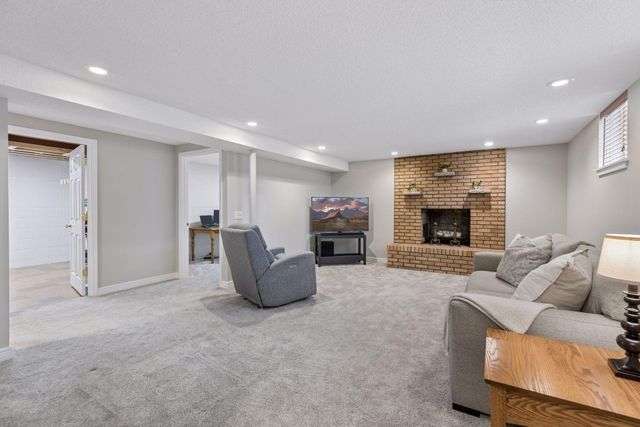 4620 Hampton Road, Golden Valley, MN 55422