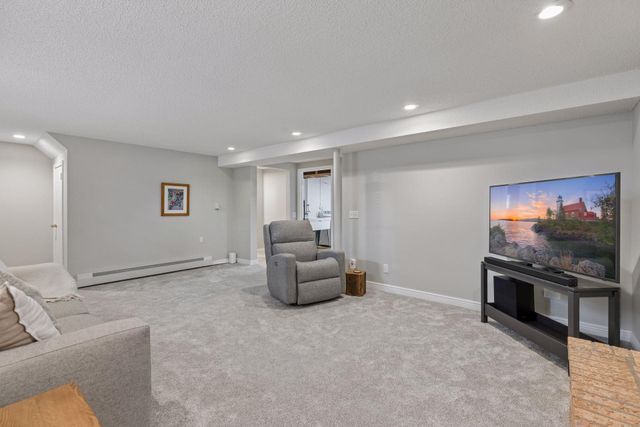 4620 Hampton Road, Golden Valley, MN 55422