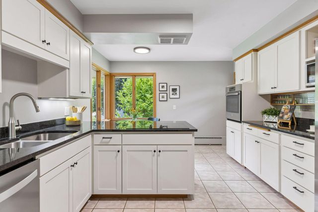 4620 Hampton Road, Golden Valley, MN 55422