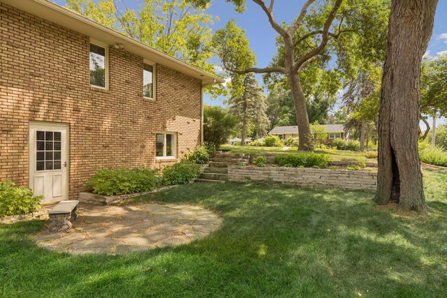 4620 Hampton Road, Golden Valley, MN 55422