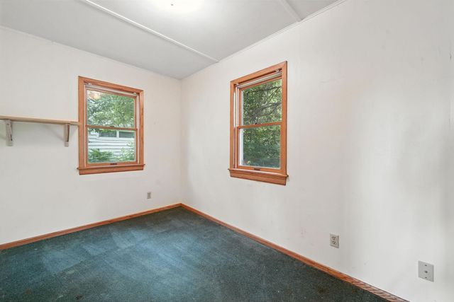 6398 Osman Avenue N, Oak Park Heights, MN 55082