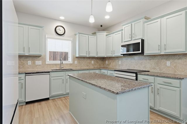 5129 Carson Allen Road, Hope Mills, NC 28348