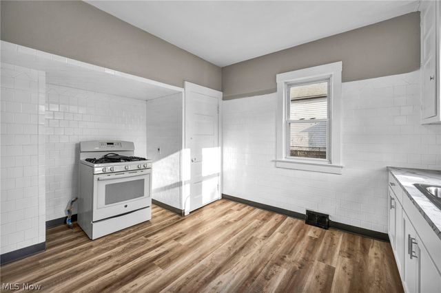 651 E 115th Street, Cleveland, OH 44108