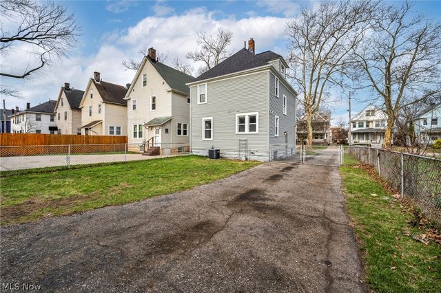 651 E 115th Street, Cleveland, OH 44108