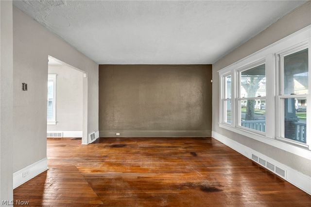 651 E 115th Street, Cleveland, OH 44108