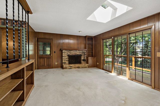 6112 Jeffrey Lane, Edina, MN 55436