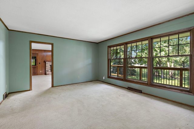 6112 Jeffrey Lane, Edina, MN 55436