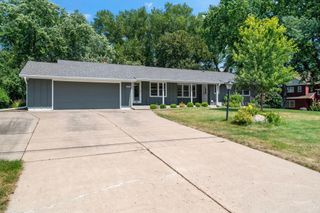 6112 Jeffrey Lane, Edina, MN 55436