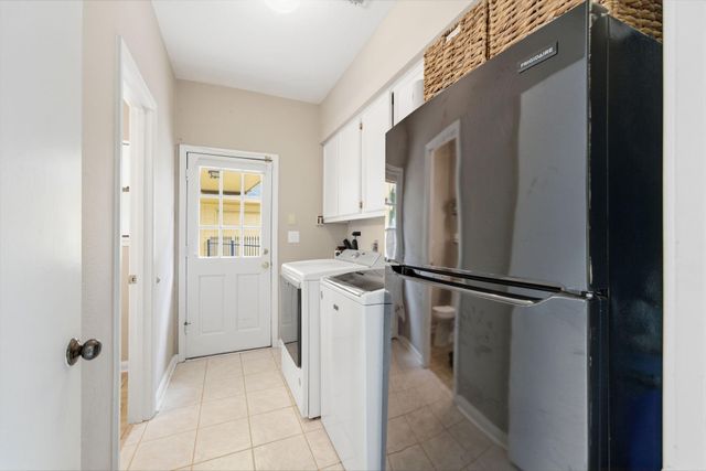 7222 Birchtree Forest Drive, Houston, TX 77088