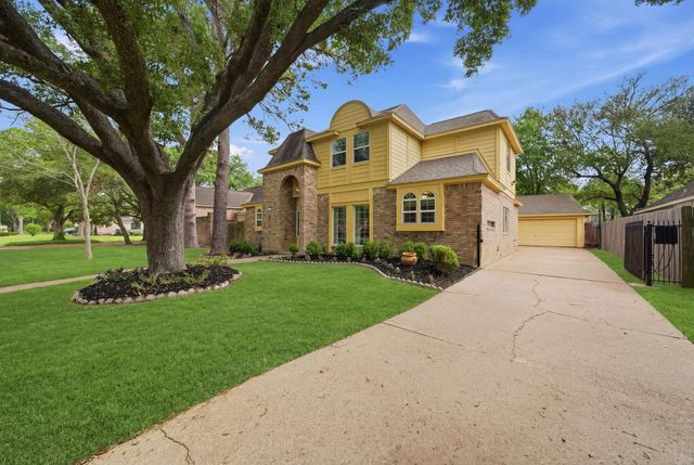 7222 Birchtree Forest Drive, Houston, TX 77088
