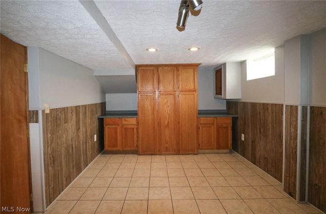 7329 Nethersole Drive, Middleburg Heights, OH 44130