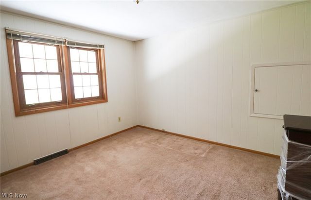 7329 Nethersole Drive, Middleburg Heights, OH 44130