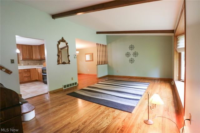 7329 Nethersole Drive, Middleburg Heights, OH 44130