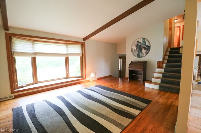 7329 Nethersole Drive, Middleburg Heights, OH 44130