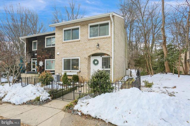 316 NEW MARK ESPLANADE, Rockville, MD 20850