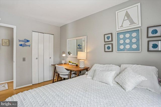 316 NEW MARK ESPLANADE, Rockville, MD 20850