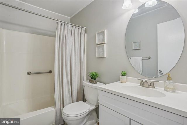 316 NEW MARK ESPLANADE, Rockville, MD 20850