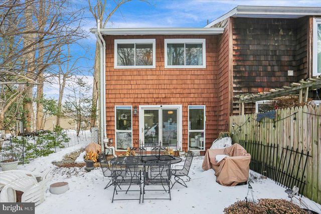 316 NEW MARK ESPLANADE, Rockville, MD 20850