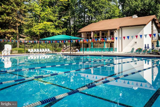 316 NEW MARK ESPLANADE, Rockville, MD 20850