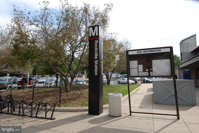 316 NEW MARK ESPLANADE, Rockville, MD 20850