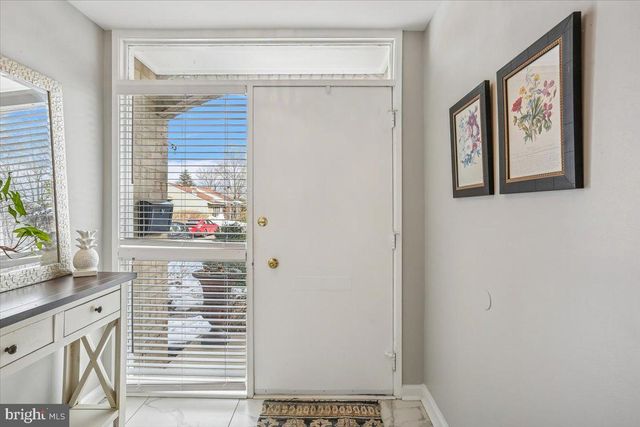 316 NEW MARK ESPLANADE, Rockville, MD 20850